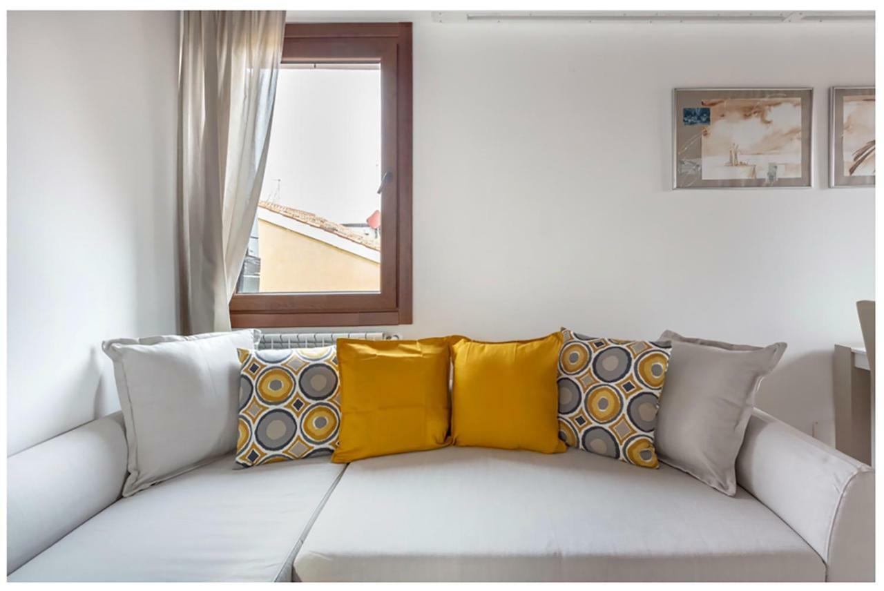 Biennale Family Apartment In Венеція Екстер'єр фото